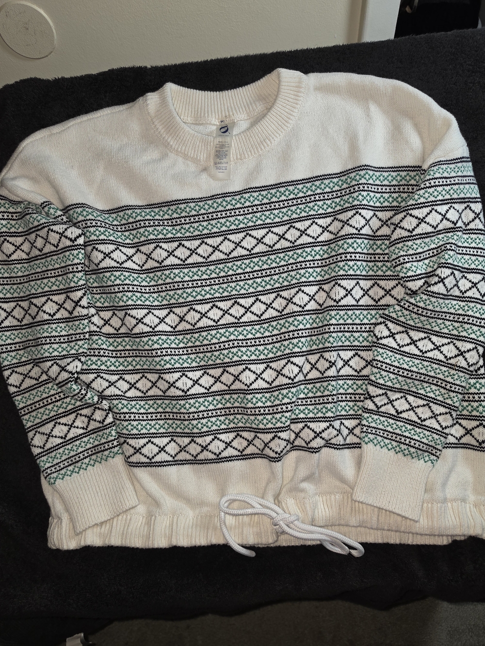 Lou & Grey White Crewneck Sweater with Black and Teal Pattern